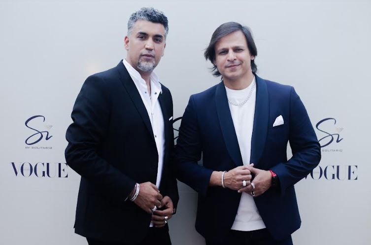 Bollywood actor Vivek Anand Oberoi and Solitario's Co-founder Ricky Vasandani at the Solitario store launch in Spain