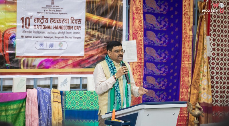 Dr. Arun Kumar, Deputy Director, Weavers' Service Centre