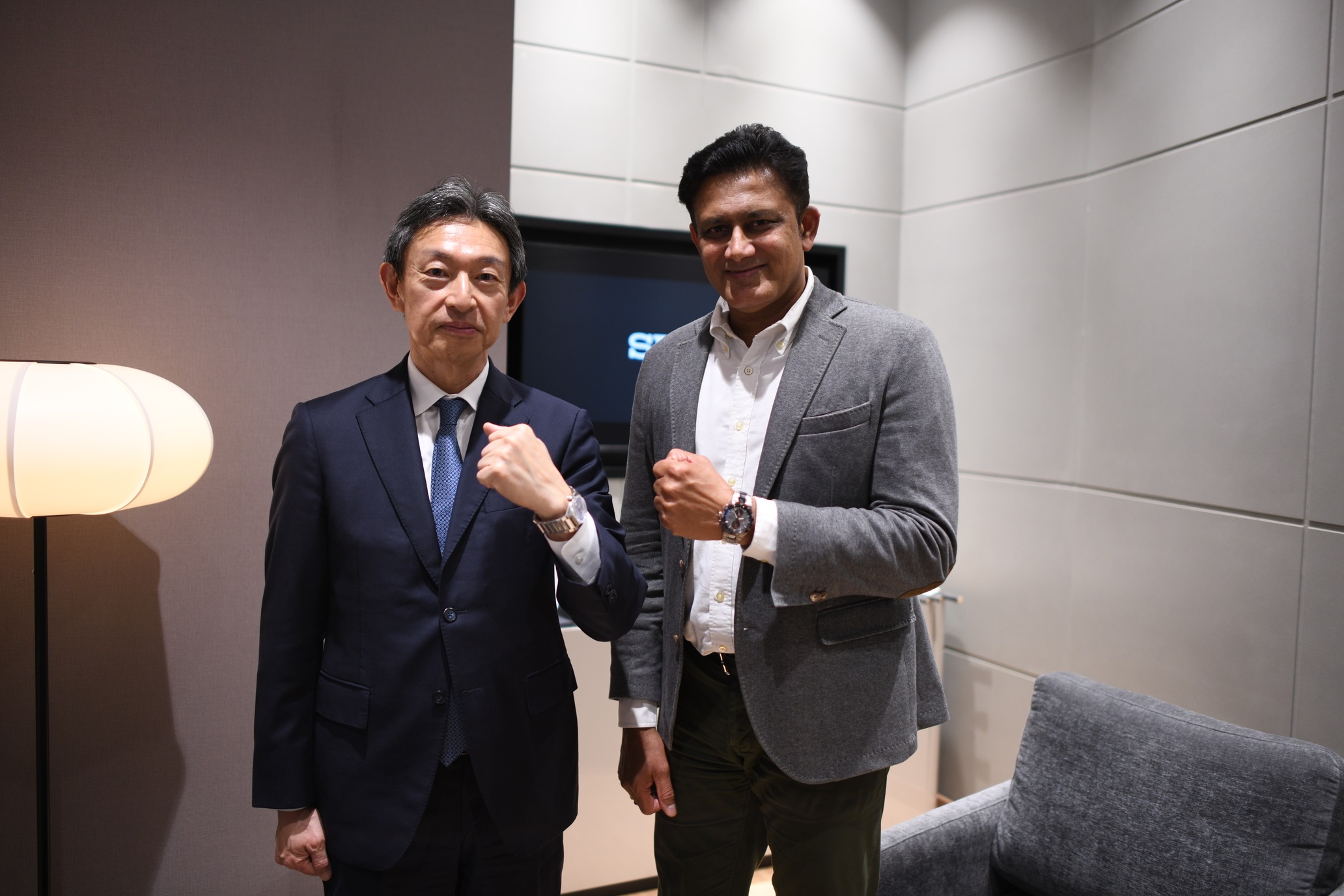 L - R - Yoshikatsu Kawada Director  Senior Executive Vice President SEIKO Global Division  and Anil Kumble