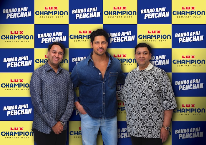 Redefining comfort and style: Lux Industries Directors Rahul Kumar Todi (Left) and Navin Kumar Todi (Right) welcome Sidharth Malhotra (Center) as the new brand ambassador for Lux Champion