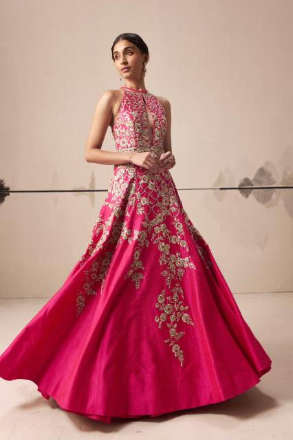 bajirao mastani dress designer Bajirao Mastani Deepika Matargashti Deepika Dress Buy Online Hot Deepika  Padukone Dress Designer Best Sale Deepika